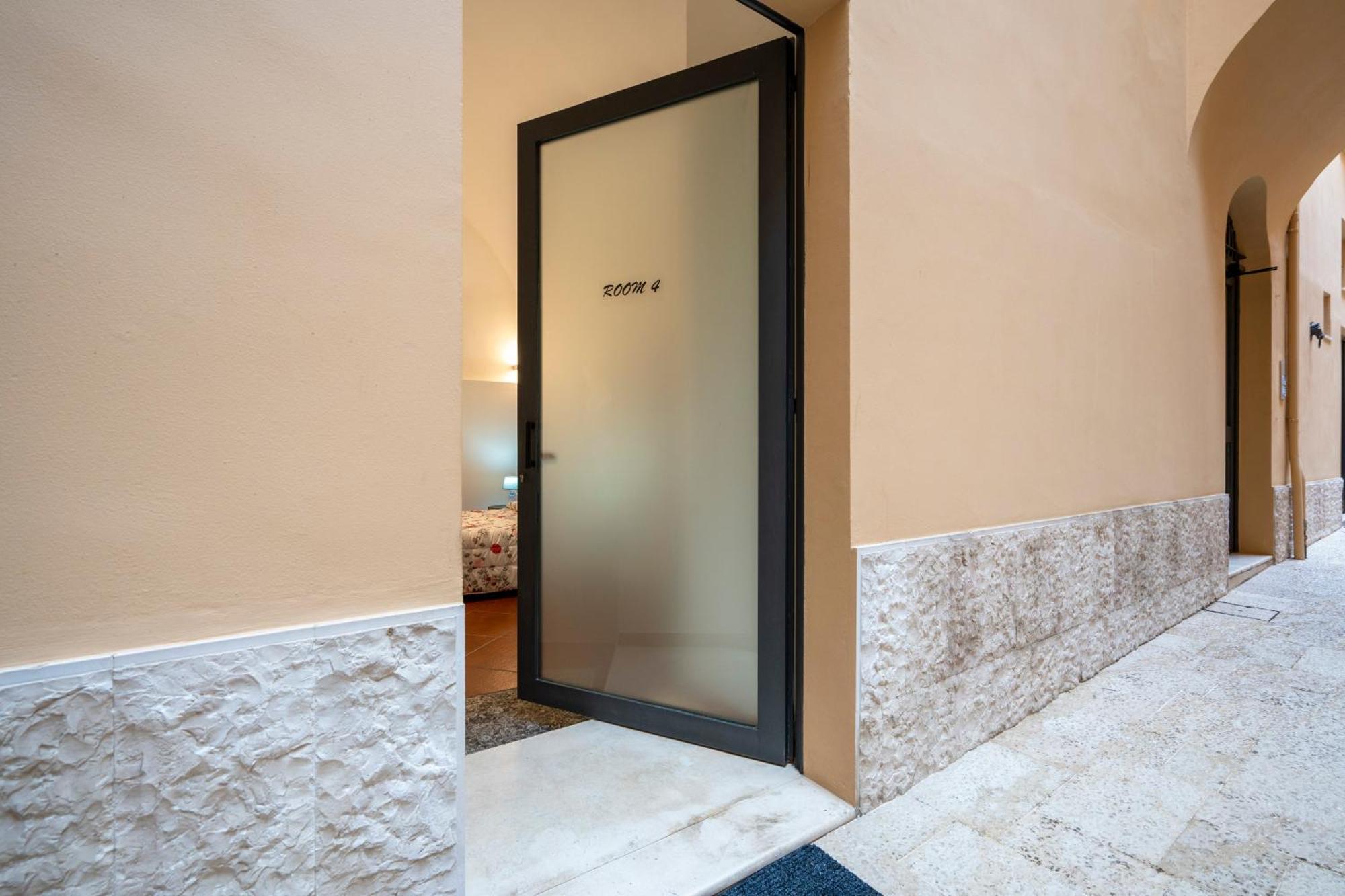 Martinirooms 3,0 Altamura Zimmer foto